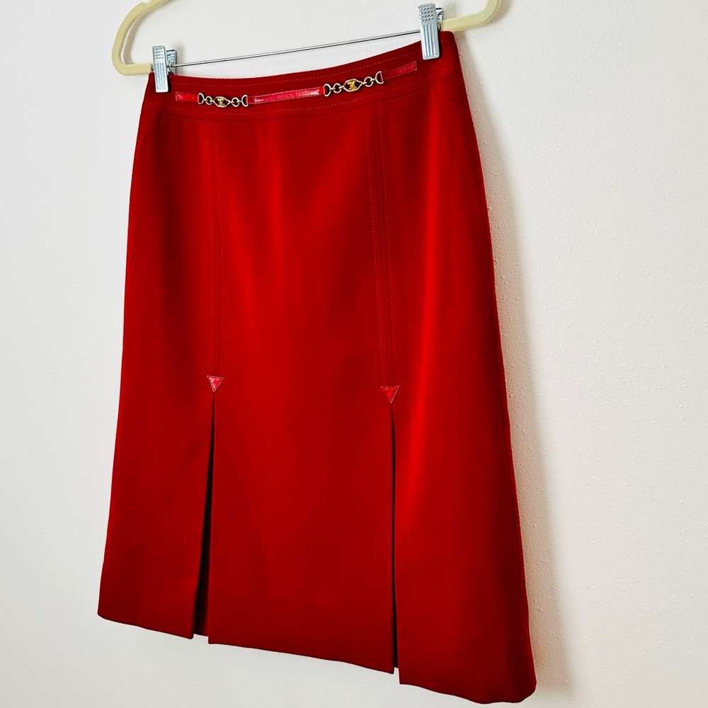 Authentic Celine 100% wool pleated midi skirt with gold chain waist saffron red - Picture 12 of 12